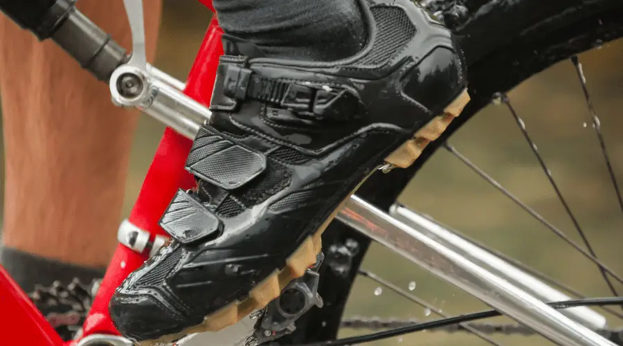 Best Shoes For Cycling Without Clips